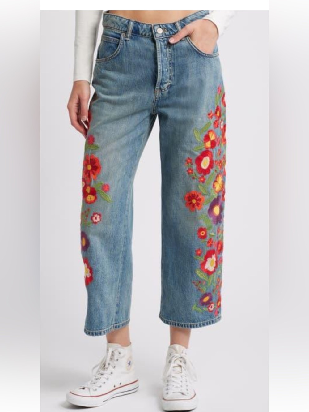 We The Free Willow Floral Embroidered Floral Jeans 28, NWT